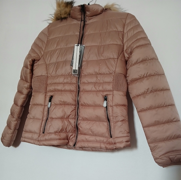 POLU Jackets & Blazers - Polu Wonderful Women's Tan Puffer Jacket Size S